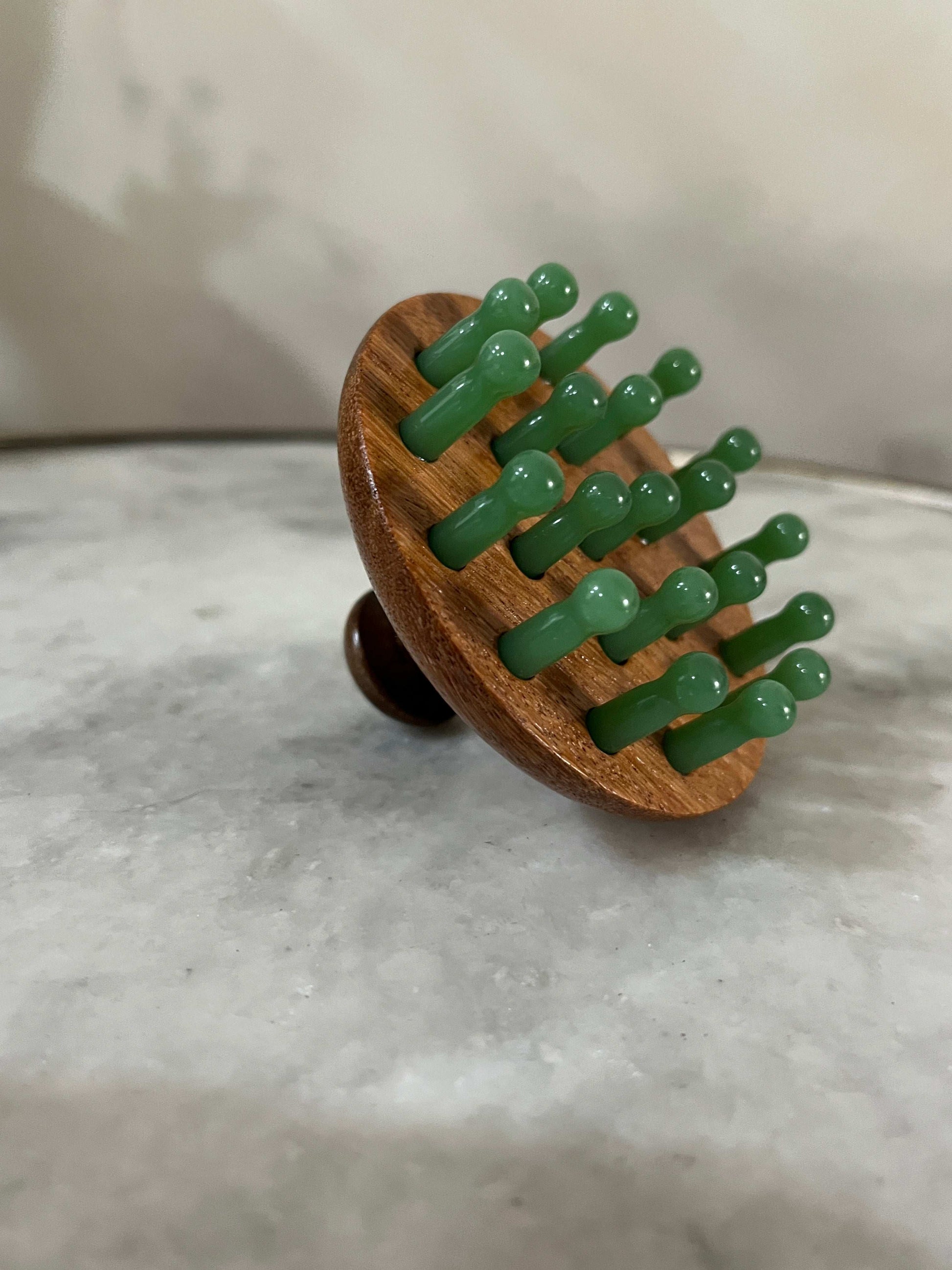 SustainGo Jade Stone wooden Head & Scalp Massager